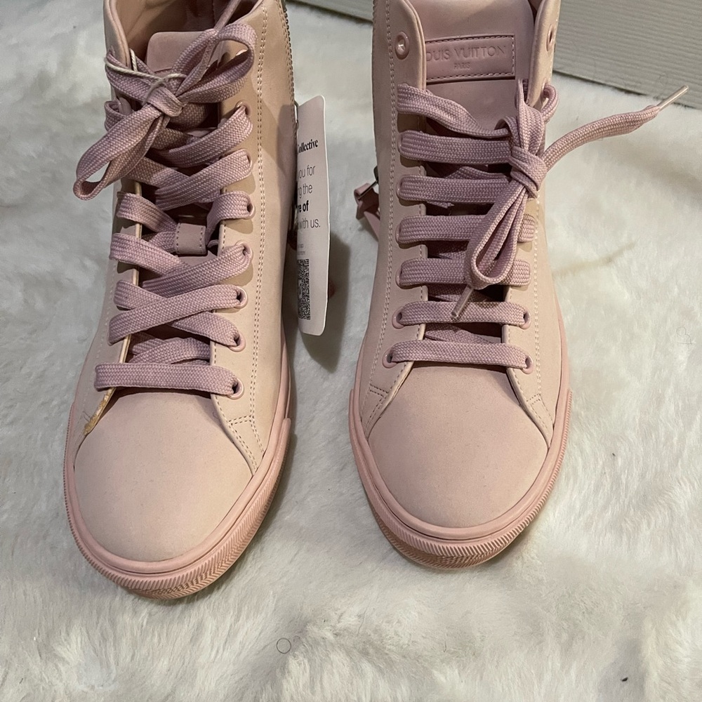 Authentic Louis Vuitton Stellar Leather trainer - Picture 4 of 8